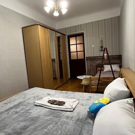 Ararat-Klovskaya Hostel-Apartments Kiev Экстерьер фото