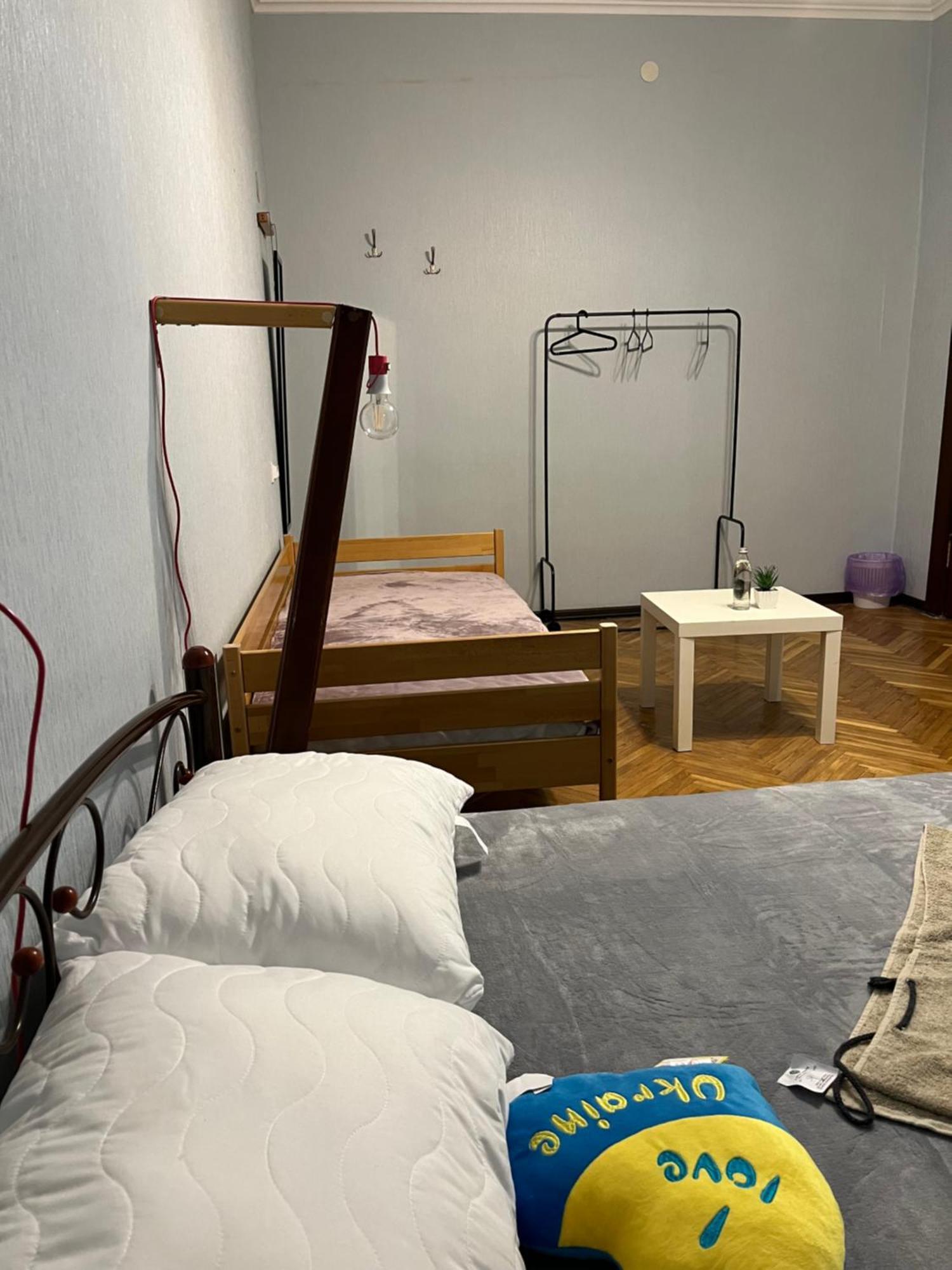 Ararat-Klovskaya Hostel-Apartments Kiev Экстерьер фото