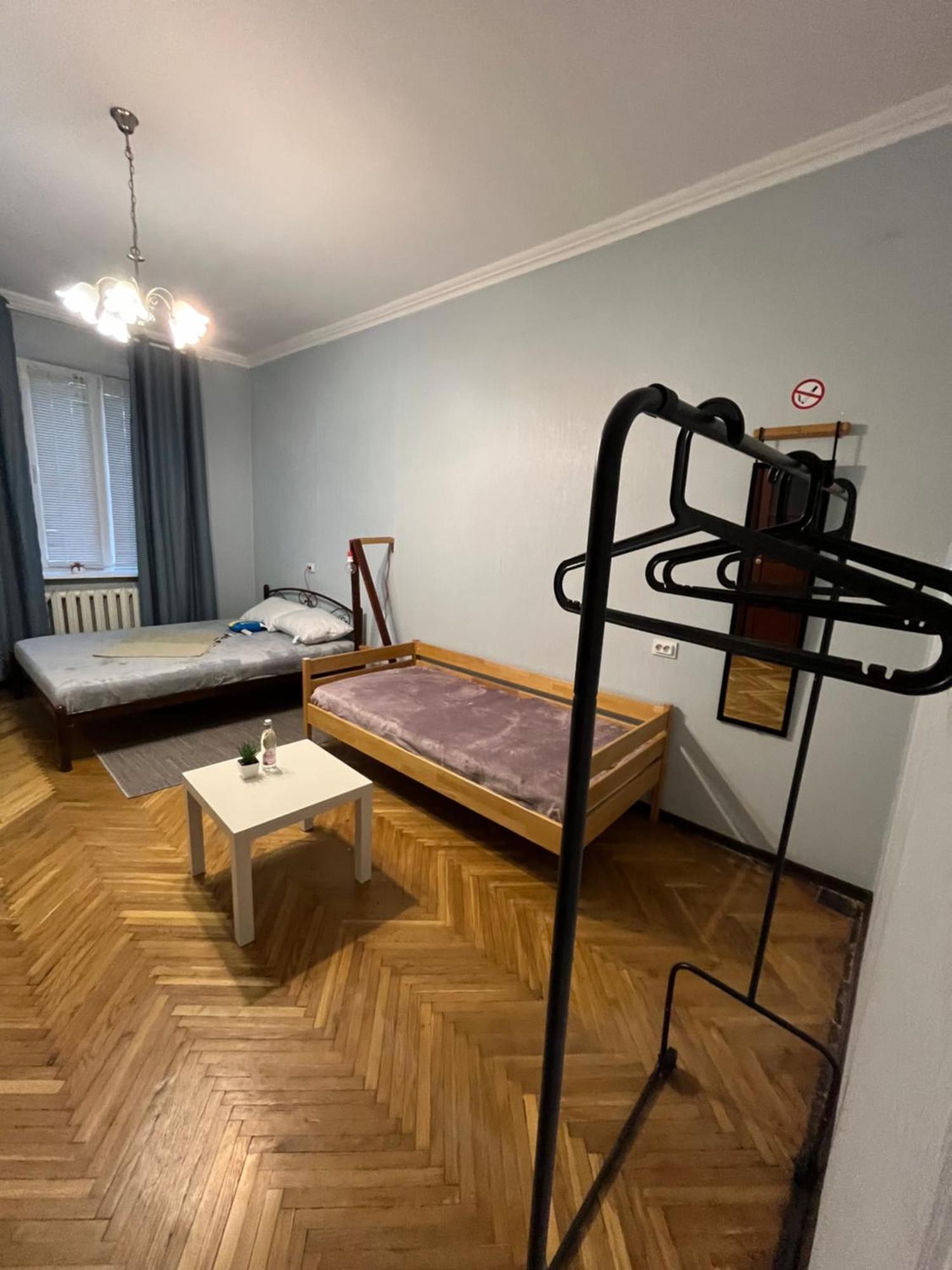 Ararat-Klovskaya Hostel-Apartments Kiev Экстерьер фото