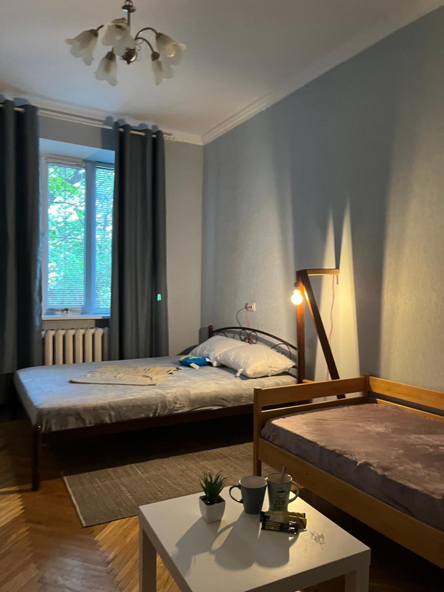 Ararat-Klovskaya Hostel-Apartments Kiev Экстерьер фото