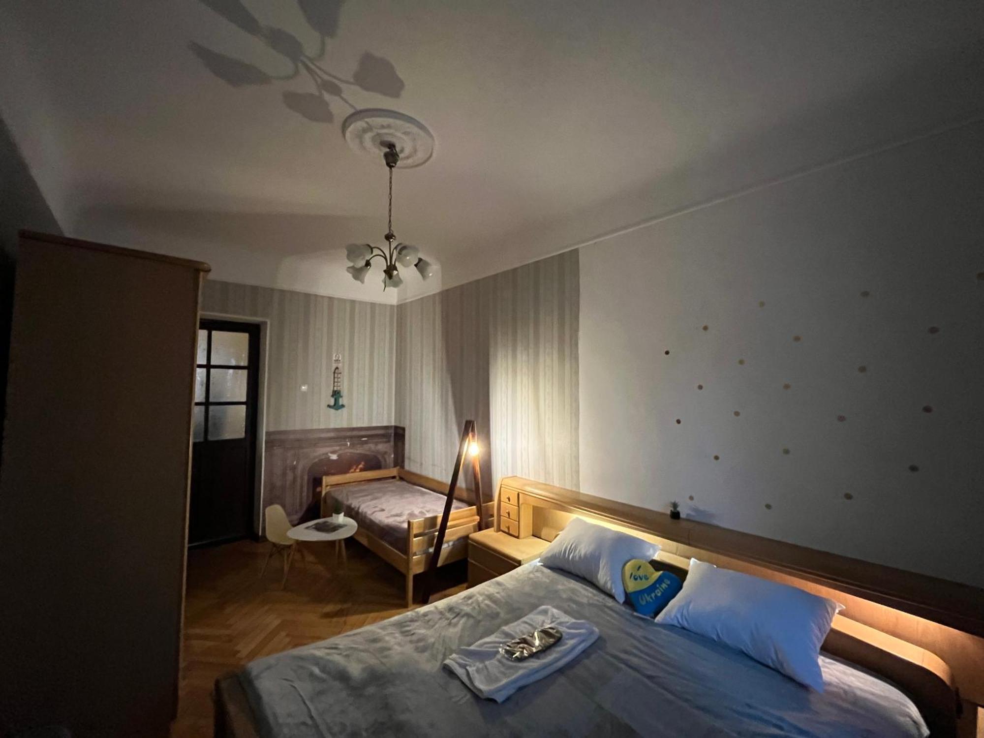 Ararat-Klovskaya Hostel-Apartments Kiev Экстерьер фото